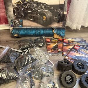 LEGO DC Comics Super Heroes: The Tumbler (76023) – Used / Incomplete